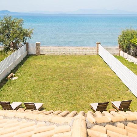 Terracotta Beach House Lefkimmi  Dış mekan fotoğraf